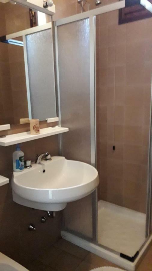 Holiday House Camillina Salò Εξωτερικό φωτογραφία